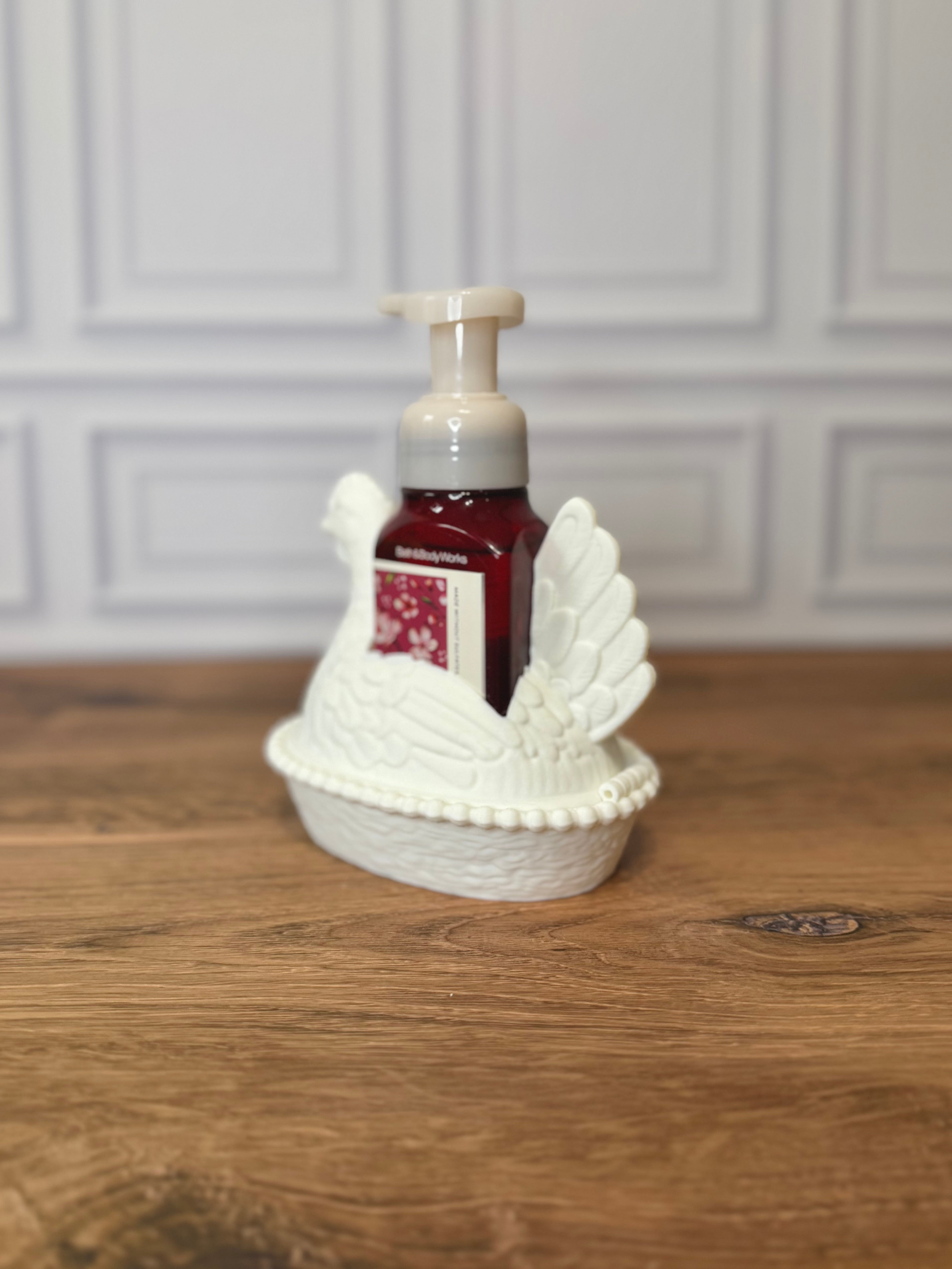 Hen on Nest Soap Holder for BBW Foaming Soap